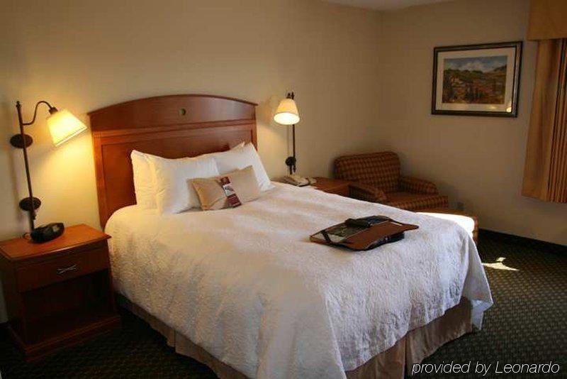 Hampton Inn Wichita-East Bilik gambar